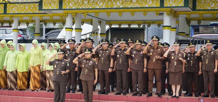 Upacara Ziarah Taman Makam Pahlawan Pusara Bhakti