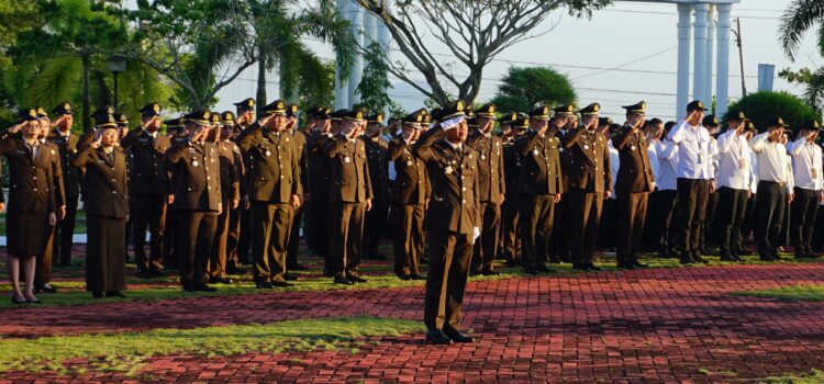 Upacara Dalam Rangka Hari Bhakti Adhyaksa ke-63